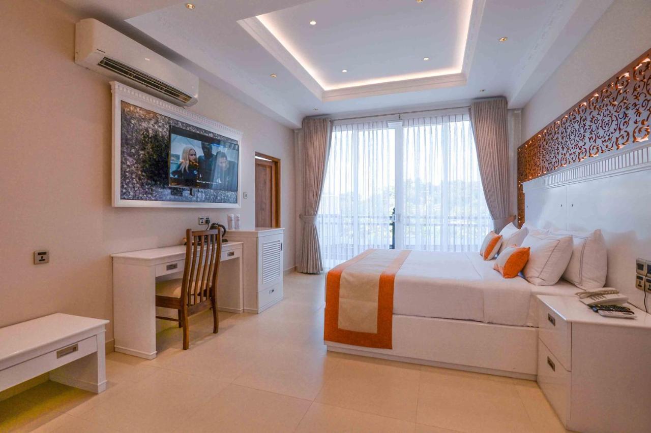 Kandy Hills Luaran gambar